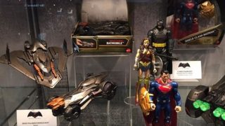 Batman v Superman: Dawn of Justice เปิดตัวของเล่นในงาน New York Toy Fair