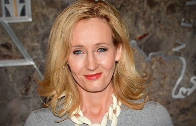 J. K. Rowling เตรียมเขียน Fantastic Beasts 2 เปิดจักรวาลรวมตัวของโลกเวทมนต์