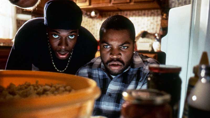Ice Cube ปฏิเสธว่านักแสดงภาพยนตร์ Friday ได้รับค่าจ้างต่ำ