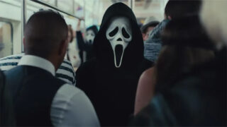 ผู้กำกับใหม่ของ Scream 7 อธิบายเหตุผลที่ผู้กำกับเดิมลาออกจากซีรีส์